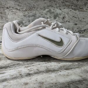 Nike Womens Cheerleading Sneakers